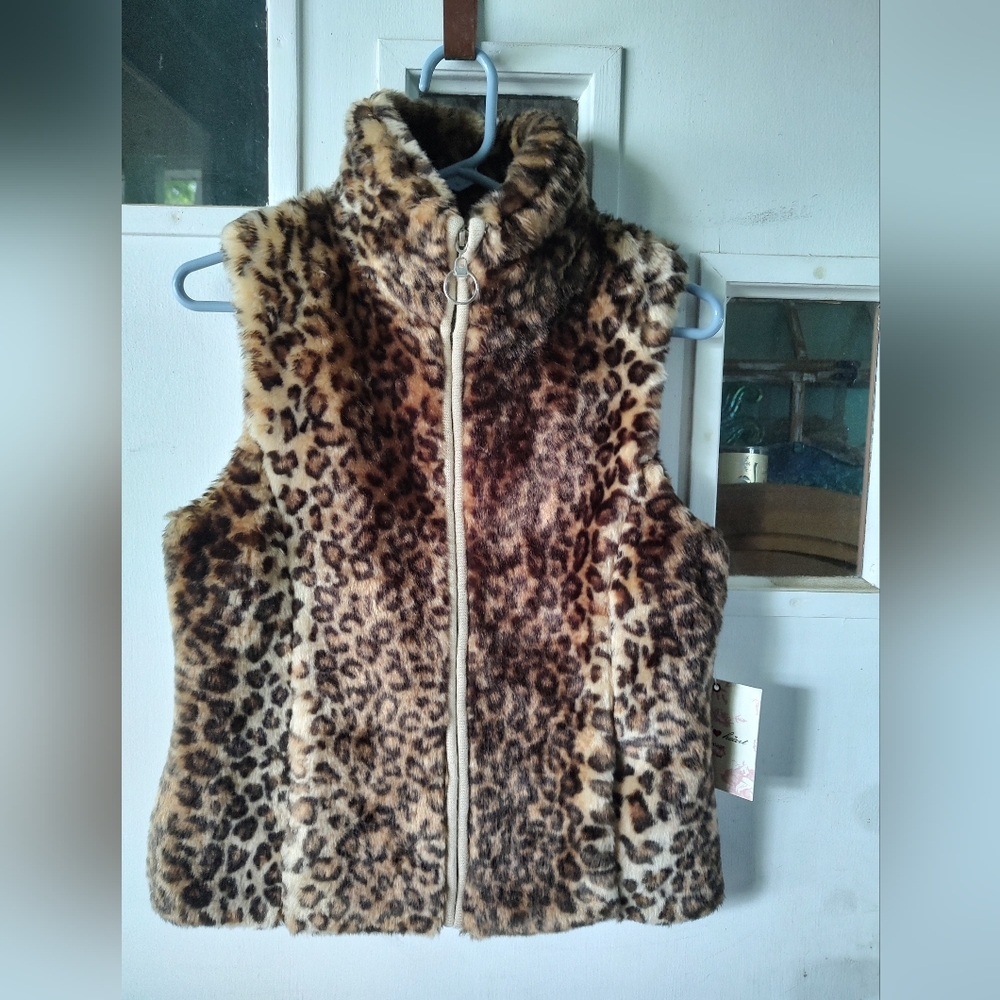 Leopard fur vest